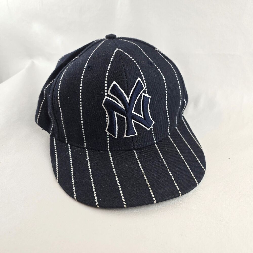 New York Yankees Hat Black Mens 7 3/8 Pinstripe Fitted Wool Cooperstown Twins